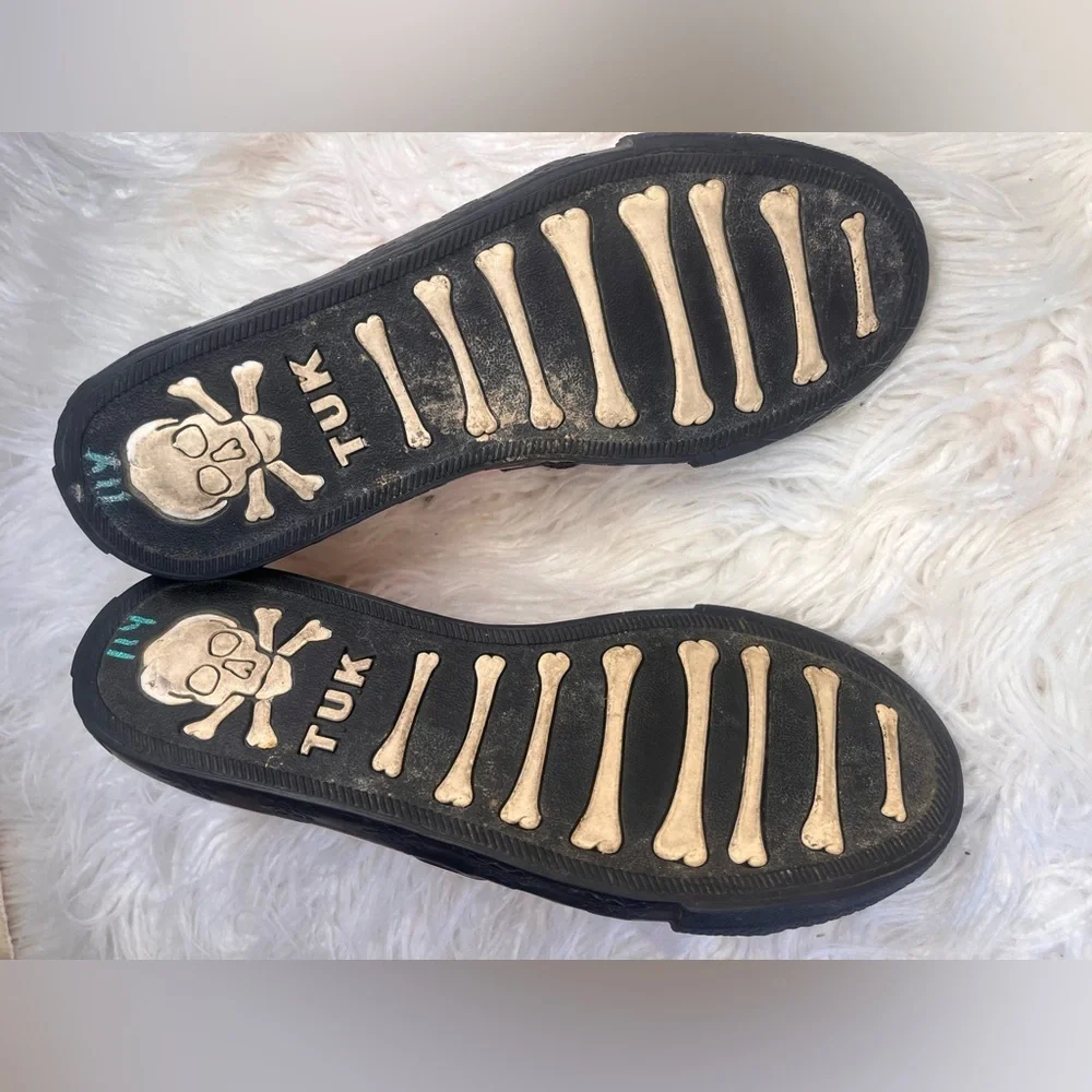 TUK Pink and Black Women's Sneakers - Picture 4 of 5